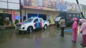 Salurkan Bantuan ke Sulbar, Enam Unit Kendaraan Logistik Dikawal Ketat Petugas 