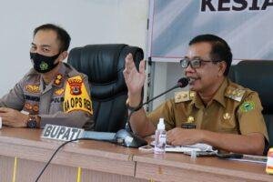 Wabup Aska Mappe Paparkan Strategi Operasi Ketupat 2021
