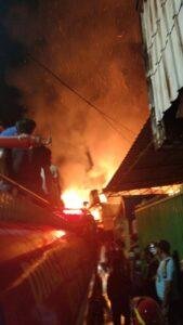 Dilalap Api, 28 Rumah di Tinumbu Ludes Terbakar