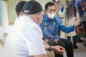 Didampingi Aska Mappe, Sekjen Kemenhub Uji Kelayakan Rel KA Barru