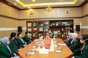 Bupati Barru Sambut Hangat Kunjungan PC Ikatan Dokter Indonesia Barru