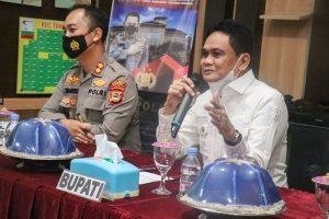 Vaksinasi Merdeka, Bupati Suardi Saleh Gelar Rakor Bersama Kapolres Barru