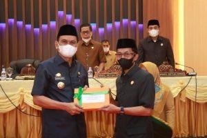 Bupati Barru Serahkan Ranperda Perubahan APBD TA. 2021 Ke DPRD