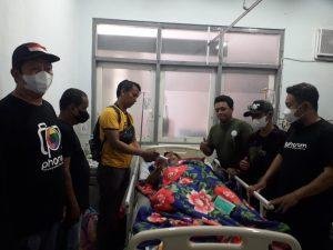 Salurkan Donasi, Ketua Phorum Lopes: Satu sakit semua ikut sakit