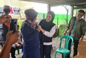 Salut, Istri Kepala Desa Gabung di Partai NasDem