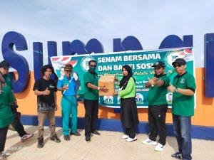 Bertabur Hadiah di Milad HMI Ke-75