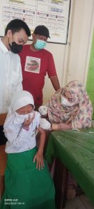 Puskesmas Kaluku Bodoa Gelar Vaksinasi Untuk Usia 6-11 Tahun di MI Muhammadiyah Pannampu Tallo