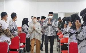 Bupati Barru Buka Konferensi Kerja Kabupaten I PGRI Barru