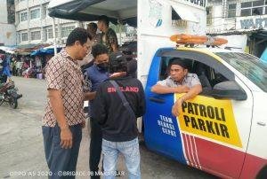 Sidak PD Parkir, Jukir “Nakal” Gunakan Karcis Kadaluarsa