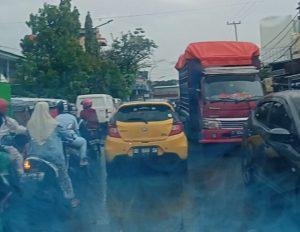 FOTO: Exspedisi “Biang Kerok” Kemacetan, Tripika Kecamatan Tallo Dinilai Tutup Mata