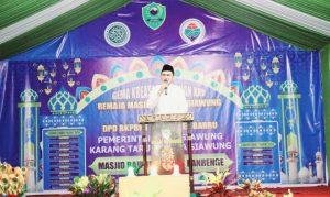 Bersama Rombongan, Bupati Barru Hadiri Acara Gema Kreasi Ramadan XXV di Desa Siawung