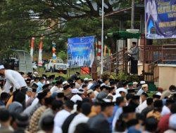 Sholat Idul Adha 1443H Bersama Keluarga, Suardi Saleh: Tangan Diatas Jauh Lebih Mulia Daripada Tangan Dibawah