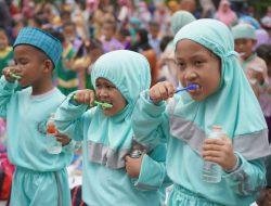 Saling Rangkul, Pokja PAUD dan PDGI Barru Gelar Sikat Gigi Massal