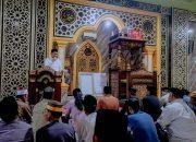 Bupati Barru Perintahkan Pimpinan OPD Lakukan Perbaikan Jalan Saat Safari Jum’at di Desa Galung