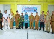 Plt Ketua TP-PKK Dokter Ulfah Launching Gerakan Pasar Murah di Pujananting Barru