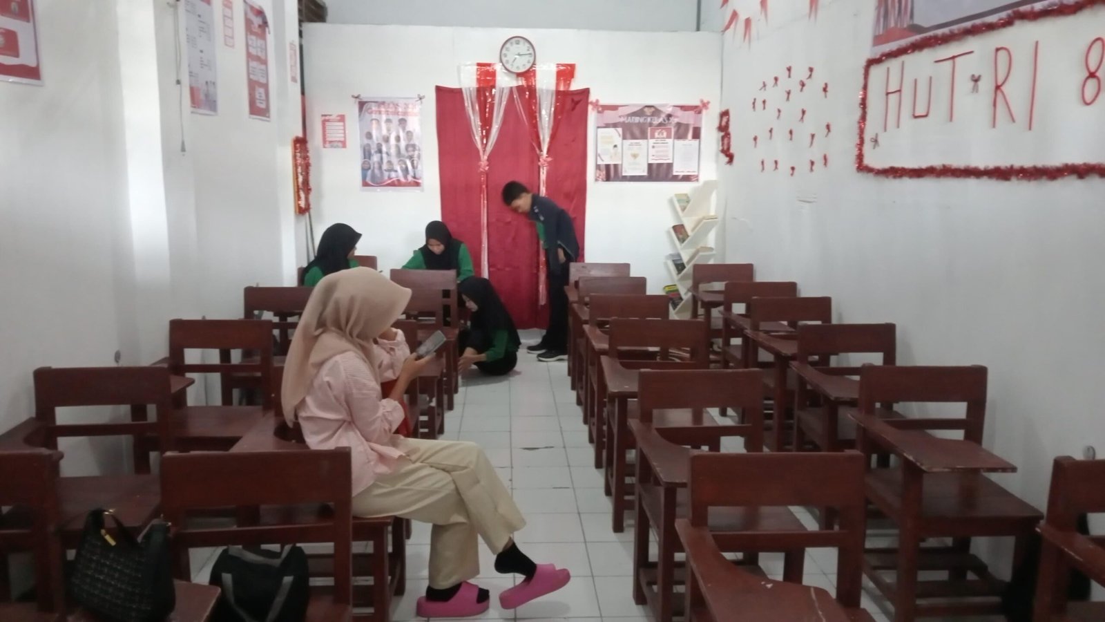 MA Syekh Yusuf Gowa Gelar Lomba Kebersihan dan Dekorasi Kelas Sambut HUT RI ke-80