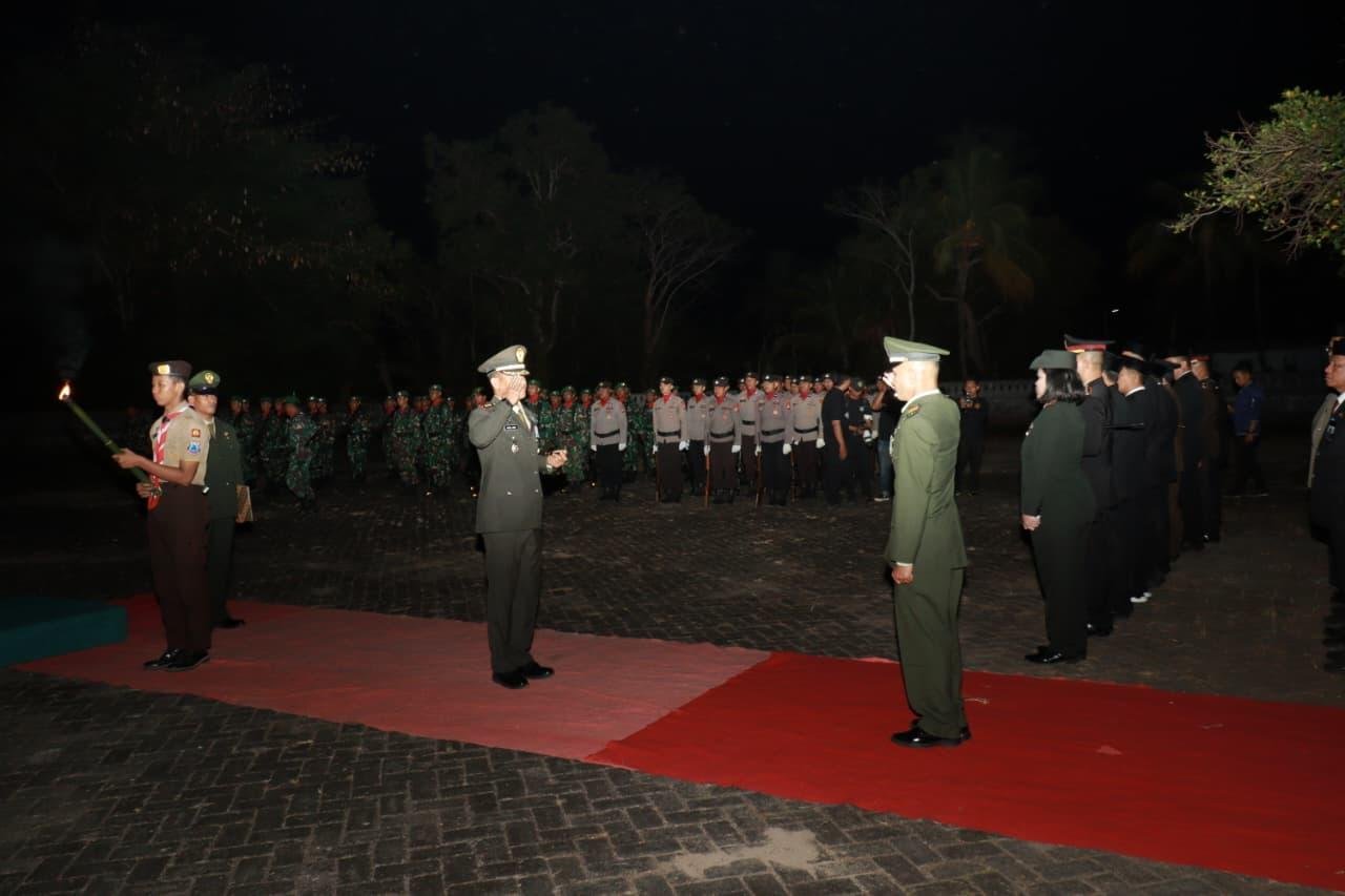 Dandim 1426 Takalar Pimpin Apel Kehormatan dan Renungan Suci di TMP Polongbangkeng 