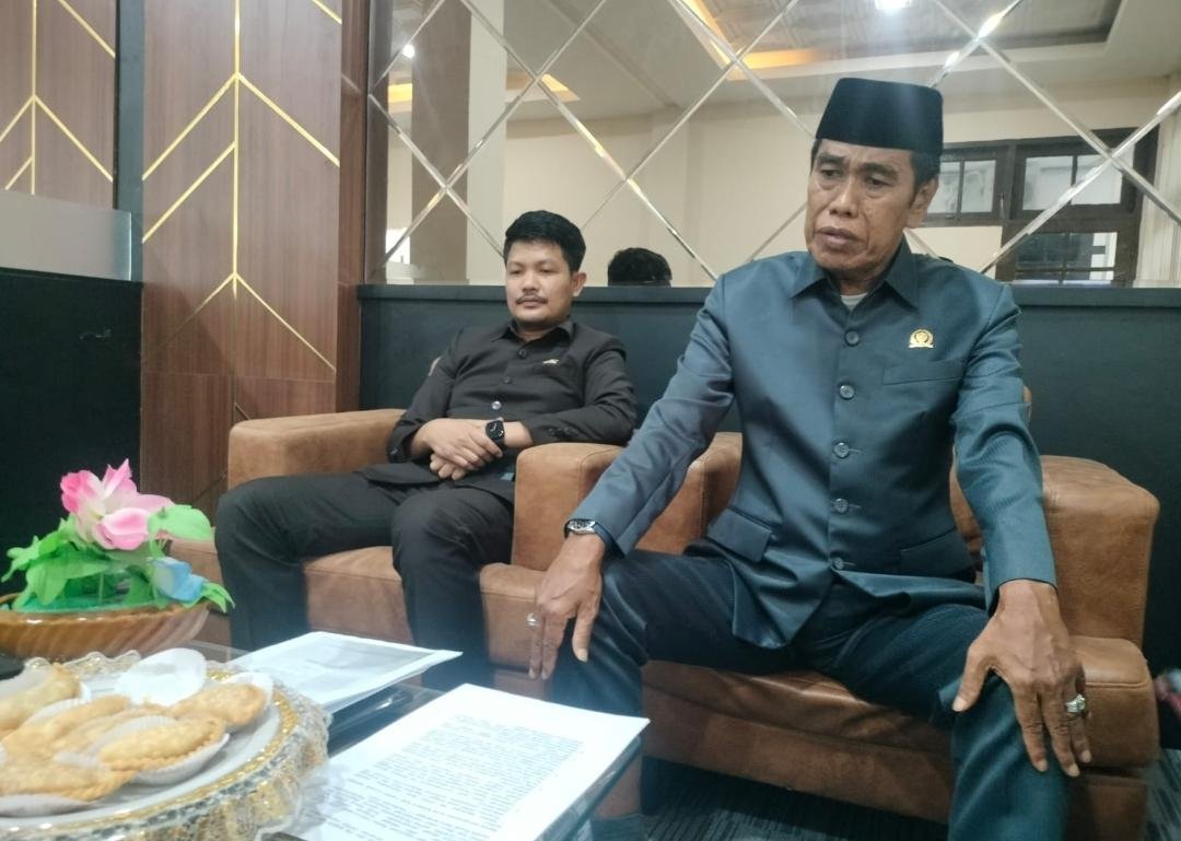 Ketua DPRD Barru Klarifikasi Proses Pemberhentian HRD Sudah Sesuai Prosedur 