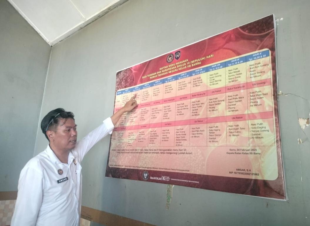 Video Call Gratis hingga Shalat Dhuha Wajib di Rutan Barru