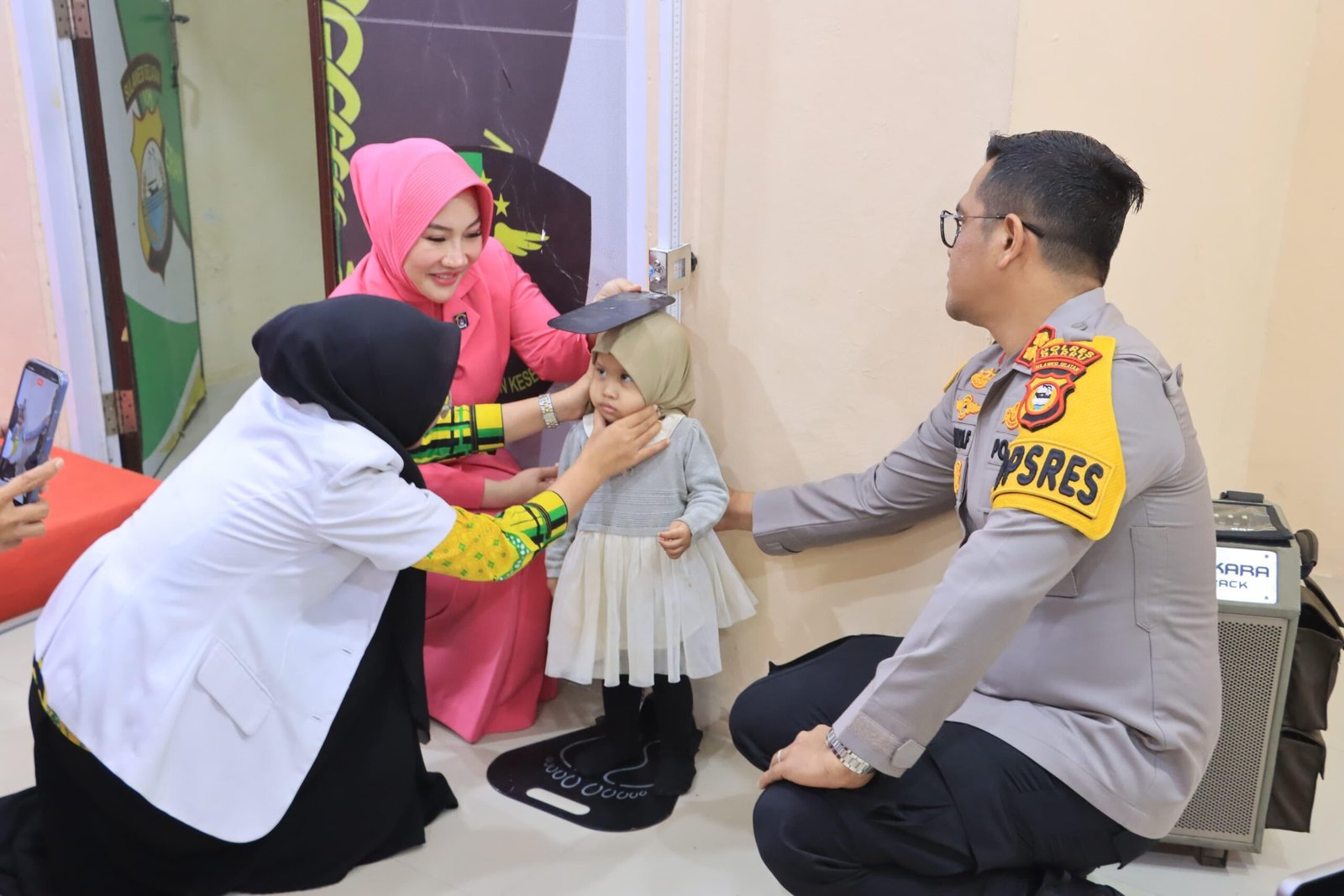 Peduli Anak, Bayangkari Polres Barru Gelar Bakti Sosial Pengentasan Stunting