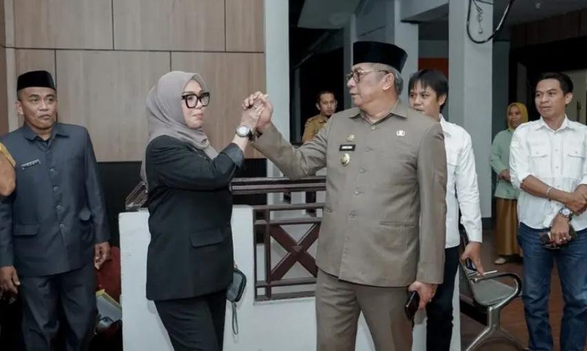Kompak, Bupati Andi Ina dan Wakil Abustan Tangani Nota Kesepakatan KUA dan PPAS Tahun 2026