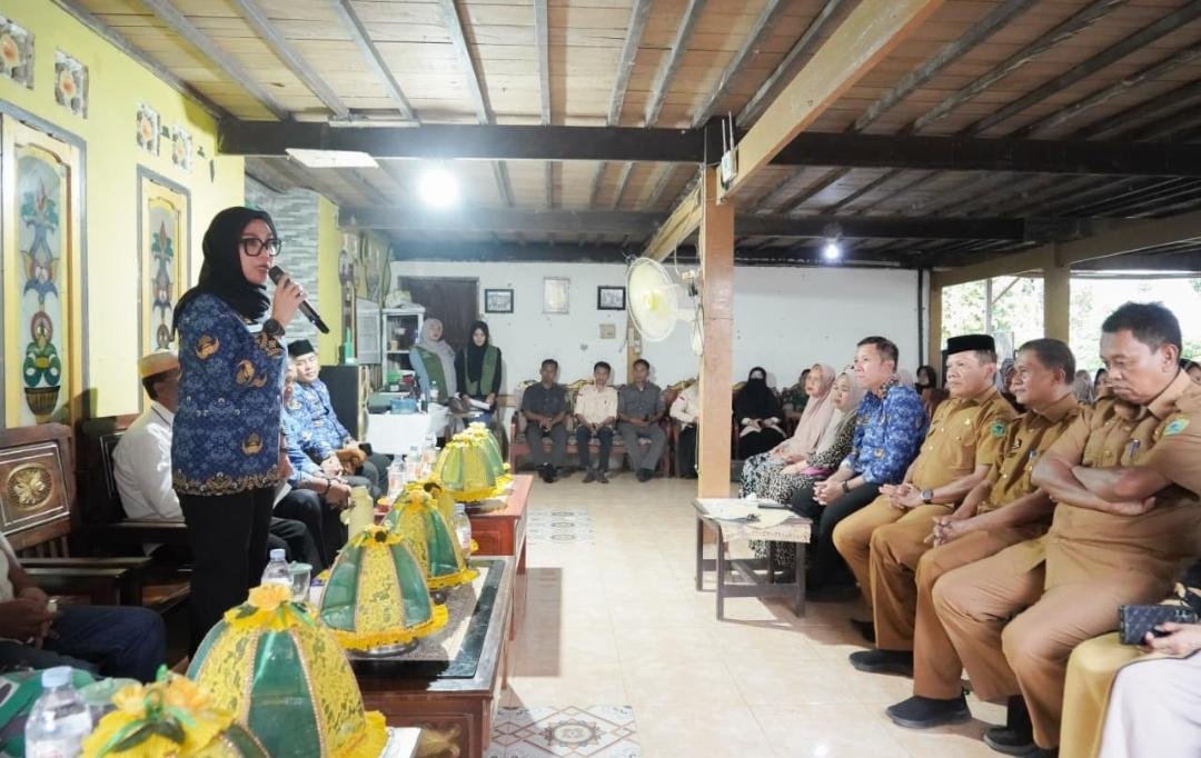 Warga Sumbangkan 1 Unit Ambulance, Bupati Barru: Insyaallah niat baik ini akan menjadi kebaikan yang berlipat ganda