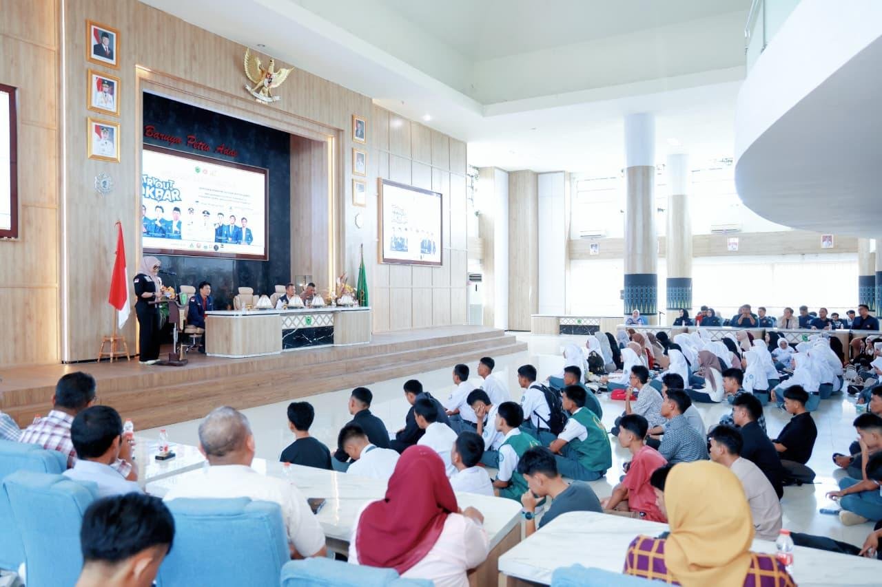 Bupati Barru Buka Try Out Akbar Gerakan Barru Cerdas, Dorong Pelajar Raih PTN Favorit