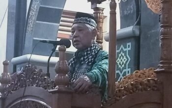 Meski di Guyur Hujan Tarawih Perdana 1 Ramadhan 1447 H, Jamaah Padati Masjid Besar Nurul Hijrah