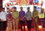 Camat Wajo Dampingi Wali Kota Makassar Pada Festival Cap Go Meh ZOU ZOU 2577/2026