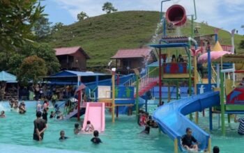 Pengunjung Diana Waterpark Barru Membludak, Ramai Sejak Libur Lebaran