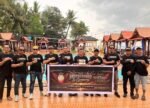 Komunitas Motor Ikatan Thunder Makassar Rayakan Anniversary ke-20 di Pantai Galesong