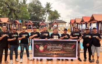 Komunitas Motor Ikatan Thunder Makassar Rayakan Anniversary ke-20 di Pantai Galesong