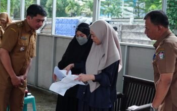 Kunjungan Ibu Wali di Kecamatan Wajo: Tinjau TPS3R Dan Urban Farming Si Malimongan Tua Dan Butung