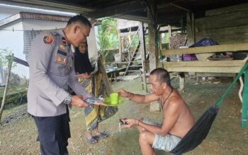 Pendekatan Humanis Anggota Polsek Pujananting  dalam Penanganan ODGJ