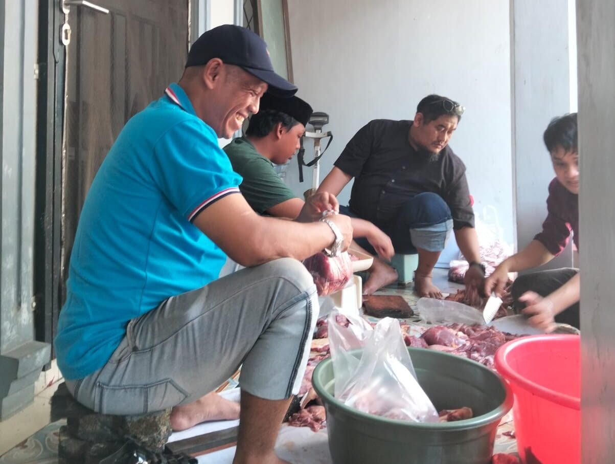 Perkuat Silaturahmi dan Jaga Kekompakan IKA SMANDEL Makassar Gelar Kurban Idul Adha 1447 H