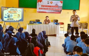 Cegah Perundungan di Sekolah, Sikum Polres Barru Edukasi Pelajar SMPN 1 Barru