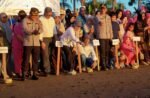 Hut Bayangkari Ke-80, Bupati Barru Lepas Penyu di Pantai Cillelang