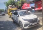 Kendaraan Digembok Dishub di Jalan Daeng Sirua Makassar, Pengendara Kesal: Langsung Dikunci Tanpa Penjelasan