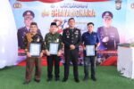 Polres Barru Beri Penghargaan kepada Ketua PWI Barru pada Syukuran HUT Bhayangkara ke-80