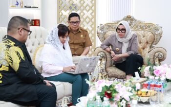 Pertemuan Pemerintah Kabupaten Barru bersama jajaran Kementerian Lingkungan Hidup membahas penguatan pengelolaan TPA dan persiapan penilaian Adipura.