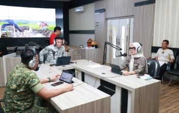 Podcast IGA Radio, Bupati Barru dan Dandim Bahas Sinergi TNI-Pemkab untuk Percepat Pembangunan