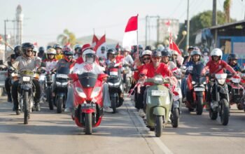 Semarak HUT ke-81 RI, Ribuan Warga Tumpah Ruah Ikuti Konvoi Merah Putih di Barru