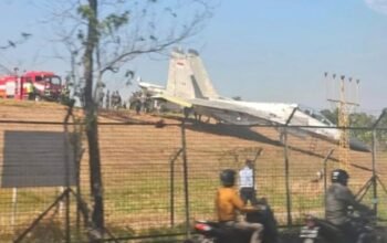 Pesawat Sukhoi Su-30 MK2 TNI AU Alami Kendala Pengereman Saat Test Flight