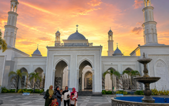 Masjid Baiturrahman H.Lawe (Zam-zam Center) di Kabupaten Barru (Foto MJN)