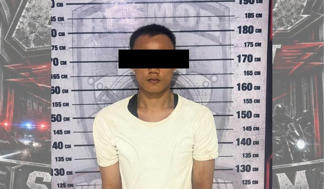 Terduga pelaku TS alias D (18) yang diamankan Satreskrim Polres Barru di Kabupaten Sidrap terkait kasus pencurian handphone dan pengurasan rekening korban hingga Rp29,7 juta.