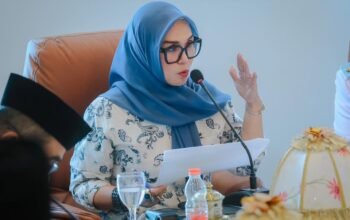 Suasana rapat koordinasi optimalisasi pendapatan daerah melalui PKB, BBNKB, dan Opsen BBNKB se-Sulawesi Selatan di Hotel Mercure Makassar, Jumat (18/9/2026).