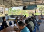 Kepala Seksi Intelijen (Kasi Intel) Kejari Barru, Andi Moehammad Akram Rusydi saat gelar Coffee morning bersama LSM dan wartawan di Barru, Kamis (4/9/2026).