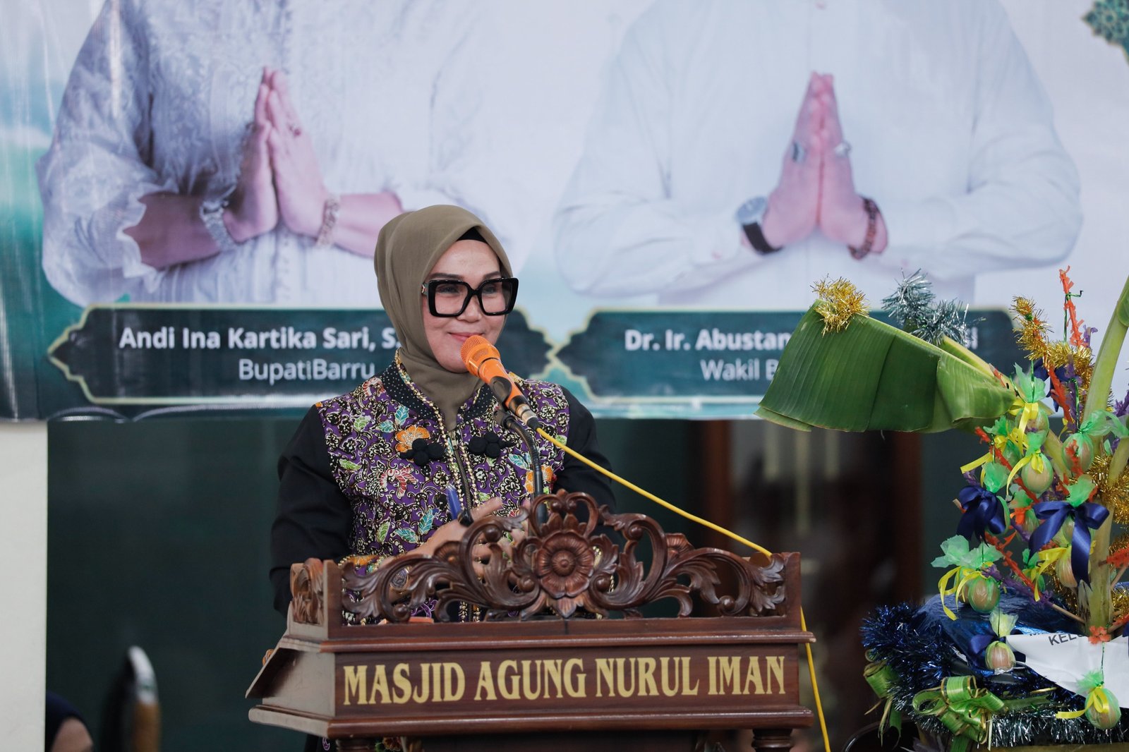 Maulid Akbar di Barru, Bupati Andi Ina Ajak Warga Perkuat Kepedulian Sosial Lewat Zakat