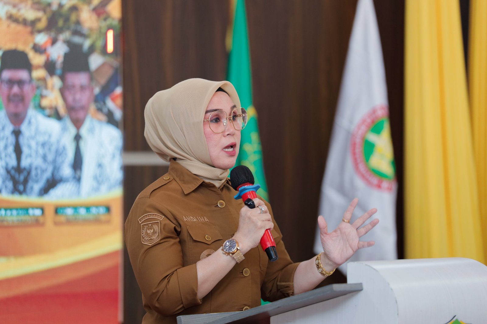 Buka Konkerkab PGRI Barru 2026, Bupati Andi Ina Tekankan Soliditas dan Sinergi Pendidikan