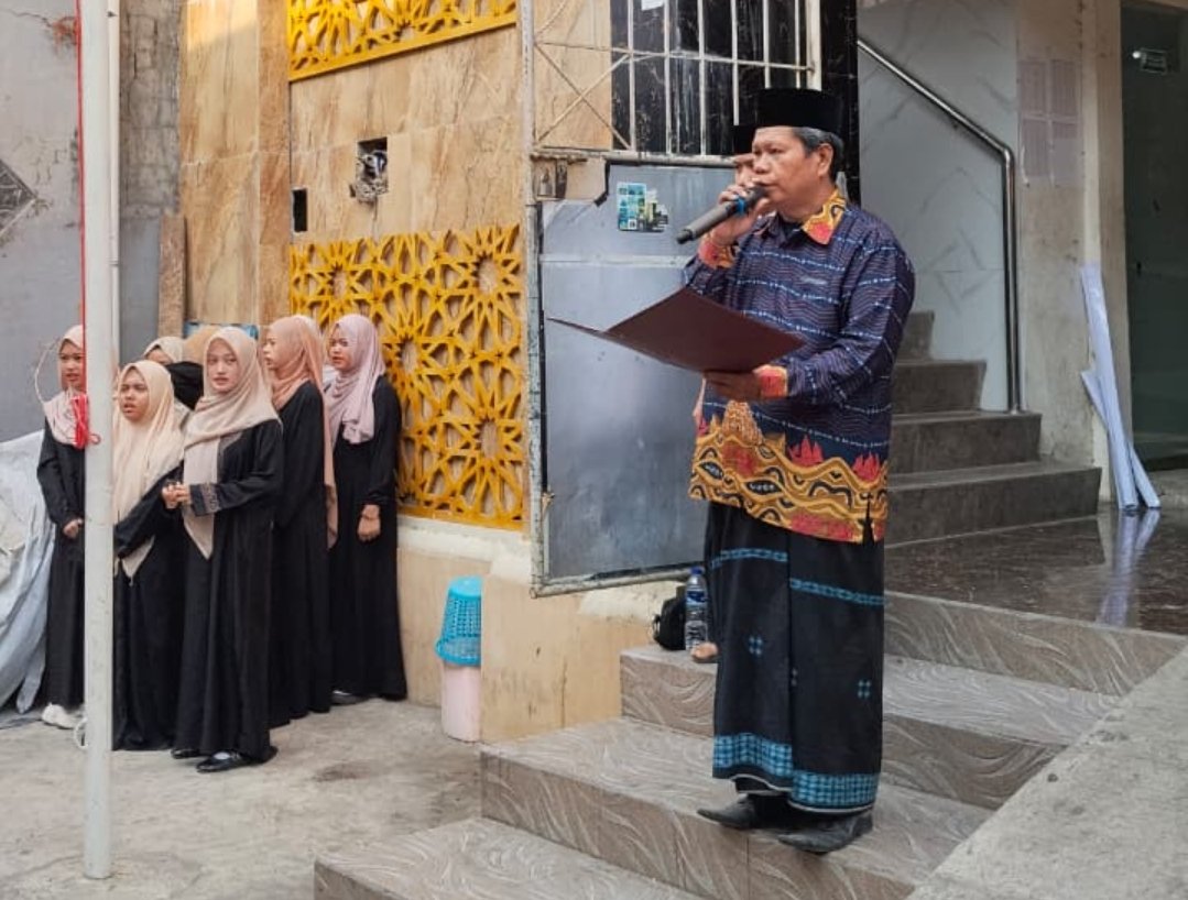 Peringati Hari Santri Nasional 2026, Ponpes Faqihul Ilmi Makassar Gelar Jalan Santai 